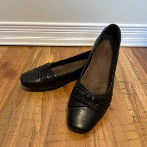 Clarks Candra Gleam Twist Leather Black Comfortable Ballet Flats